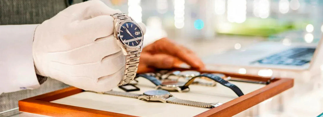 6 tips on how to choose a watch - OM Luxury